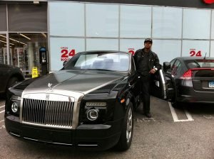 Dj Paul on car