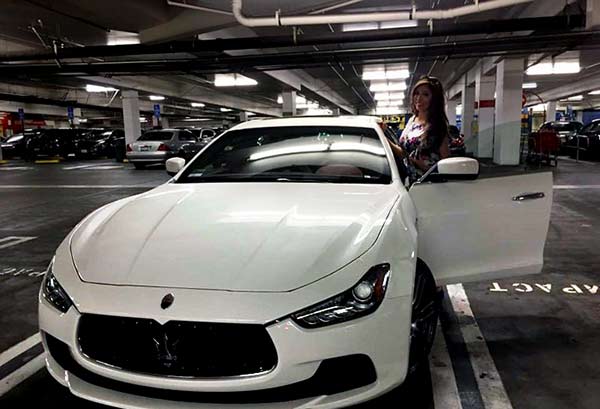 Image of Singer, Farrah Abraham car