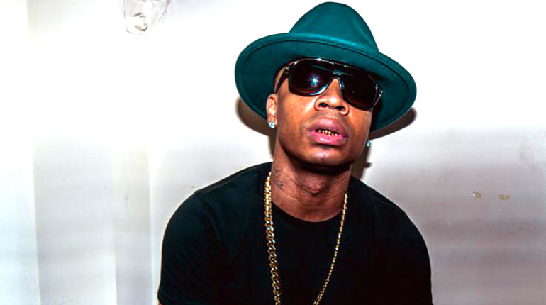 Image of Plies, net worth, relationship status, parents, height, house and car, wiki bio