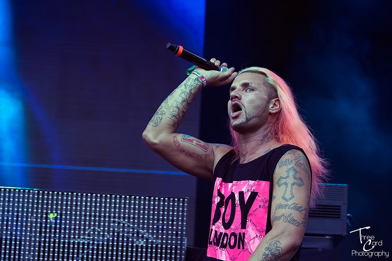 Riff Raff's Iconic Blue Hair - wide 9