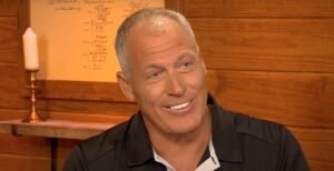Alfie Oakes net worth and career earnings