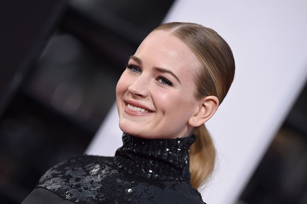 Britt Robertson net worth and career earnings