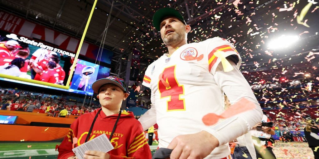 Chad Henne NFL Signing Bonuses