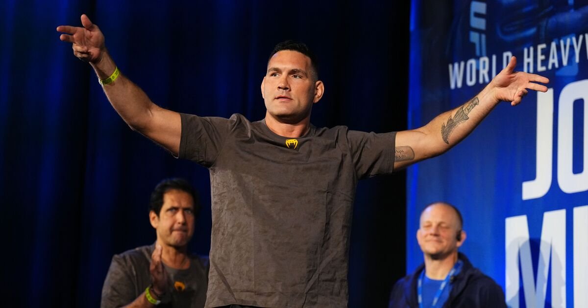Chris Weidman MMA Fight Purses & Bonuses