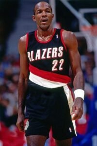 Clyde Drexler NBA Player Salary