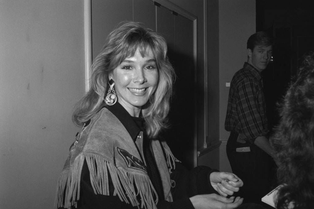 Cynthia Rhodes net worth and career earnings
